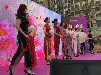 創新引領風尚 甘肅制高點廣告裝飾，打造蘭州慶典活動新標桿