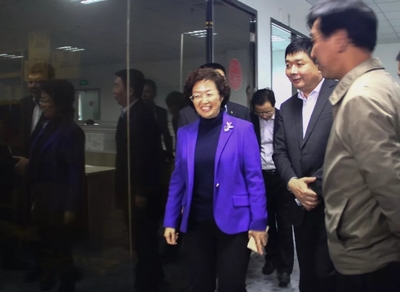 廈門市副市長(zhǎng)國(guó)桂榮蒞臨我司參觀考察，鼓勵(lì)軟件設(shè)計(jì)產(chǎn)業(yè)創(chuàng)新發(fā)展